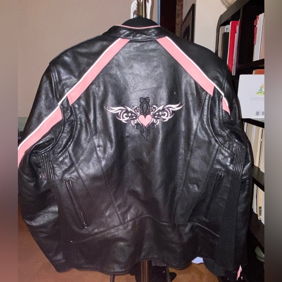 Black & pink perfect oversized biker jacket 🖤💕🖤💕 - Picture 5 of 5